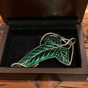 Lord of the Rings Elven Brooch